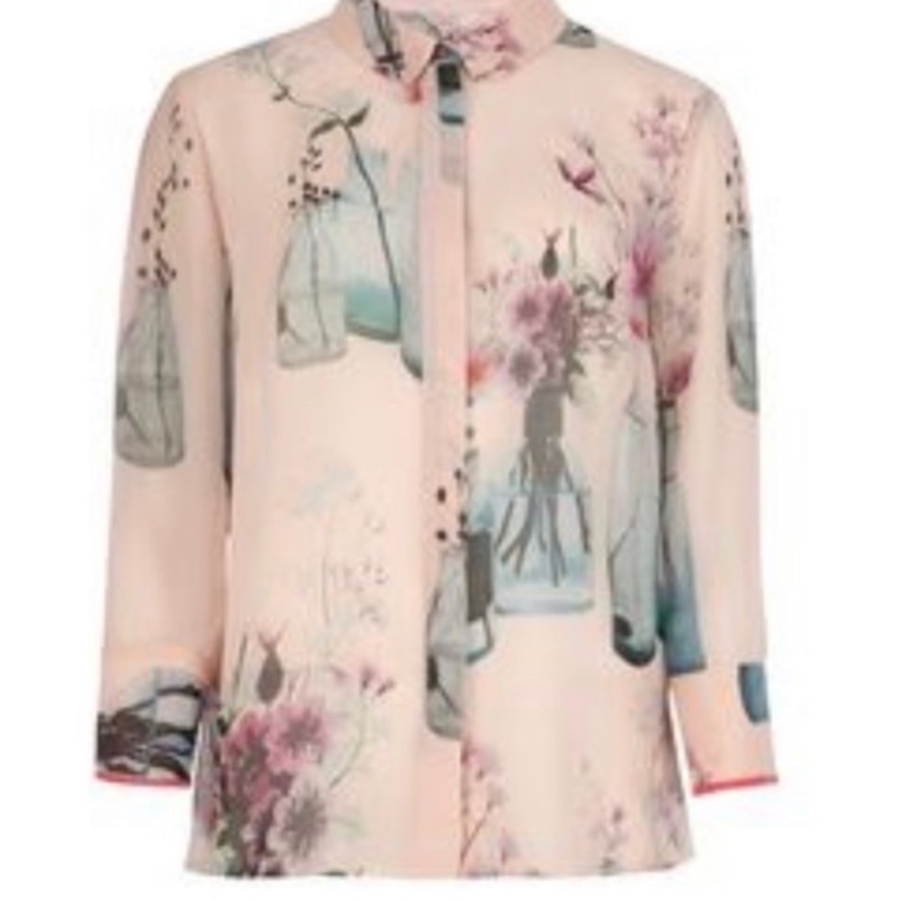 Ted Baker Water Bottle Print Top size 5